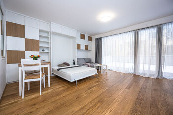 Pronájem bytu 1+kk v osobním vlastnictví 45 m², Praha 8 - Libeň