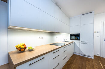 Pronájem bytu 1+kk v osobním vlastnictví 45 m², Praha 8 - Libeň