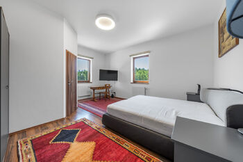 Prodej domu 347 m², Nová Role