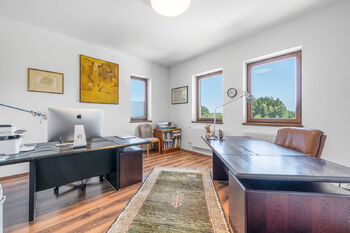 Prodej domu 347 m², Nová Role
