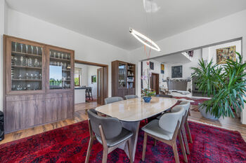 Prodej domu 347 m², Nová Role
