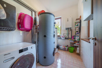 Prodej domu 347 m², Nová Role