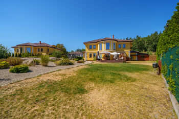 Prodej domu 347 m², Nová Role