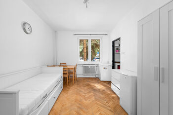 Prodej bytu 1+kk v osobním vlastnictví 22 m², Praha 4 - Michle