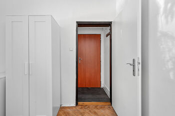 Prodej bytu 1+kk v osobním vlastnictví 22 m², Praha 4 - Michle
