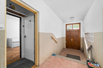 Prodej bytu 1+kk v osobním vlastnictví 22 m², Praha 4 - Michle