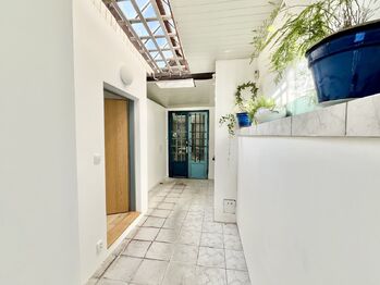 Pronájem bytu 1+kk v osobním vlastnictví 27 m², Praha 8 - Kobylisy