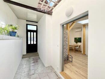 Pronájem bytu 1+kk v osobním vlastnictví 27 m², Praha 8 - Kobylisy