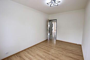 Pronájem bytu 3+kk v osobním vlastnictví 64 m², Loděnice