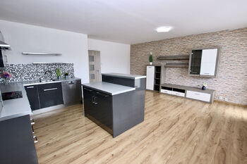 Pronájem bytu 3+kk v osobním vlastnictví 64 m², Loděnice