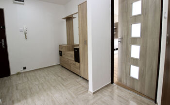 Pronájem bytu 3+kk v osobním vlastnictví 64 m², Loděnice