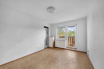 Pronájem bytu 1+1 v osobním vlastnictví 29 m², Milovice