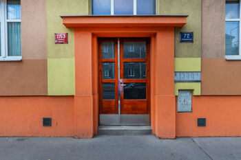 Prodej bytu 2+kk v osobním vlastnictví 52 m², Praha 10 - Strašnice