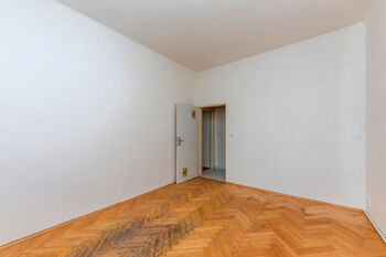 Prodej bytu 2+kk v osobním vlastnictví 52 m², Praha 10 - Strašnice