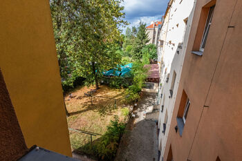 Prodej bytu 2+kk v osobním vlastnictví 52 m², Praha 10 - Strašnice