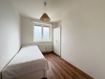3. pokoj - Pronájem bytu 3+kk v osobním vlastnictví 58 m², Klecany