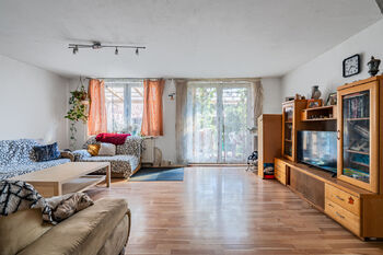 Rodinný / bytový dům Kuřim, Tyršova - Prodej nájemního (činžovního) domu 350 m², Kuřim