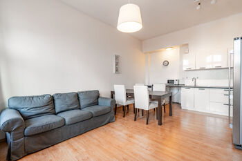 Obývací pokoj - Pronájem bytu 3+kk v osobním vlastnictví 65 m², Praha 1 - Staré Město