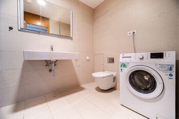 Pronájem bytu 1+kk v osobním vlastnictví 44 m², Praha 3 - Žižkov