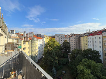 Pronájem bytu 1+kk v osobním vlastnictví 33 m², Praha 4 - Nusle