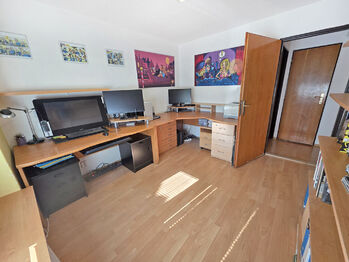 Prodej domu 250 m², Praha 8 - Čimice