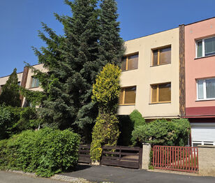 Prodej domu 250 m², Praha 8 - Čimice