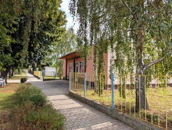 Prodej obchodních prostor, Lukavec
