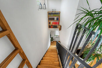 Prodej bytu 4+kk v osobním vlastnictví 109 m², Praha 5 - Hlubočepy