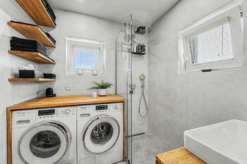 Prodej bytu 4+kk v osobním vlastnictví 109 m², Praha 5 - Hlubočepy