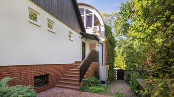 Prodej domu 256 m², Zvole