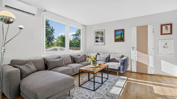 Prodej domu 256 m², Zvole