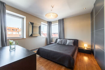 Pronájem bytu 2+kk v osobním vlastnictví 80 m², Praha 10 - Vinohrady