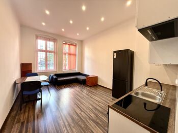 Pronájem bytu 2+kk v osobním vlastnictví 45 m², Karlovy Vary