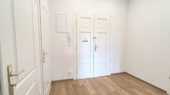 Pronájem bytu 2+kk v osobním vlastnictví 55 m², Praha 5 - Smíchov