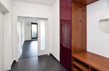 Pronájem bytu 2+kk v osobním vlastnictví 60 m², Praha 5 - Hlubočepy
