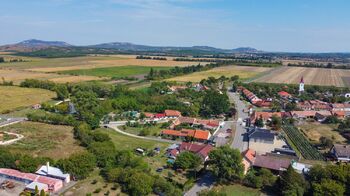 Prodej pozemku 300 m², Dobré Pole