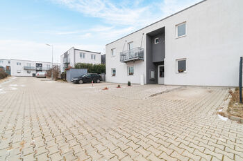 Pronájem bytu 2+kk v osobním vlastnictví 51 m², Vochov