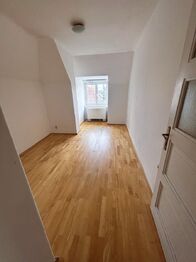 Pronájem bytu 1+1 v osobním vlastnictví 32 m², Praha 6 - Dejvice