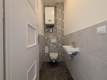 Pronájem bytu 2+1 v osobním vlastnictví 66 m², Praha 10 - Vršovice