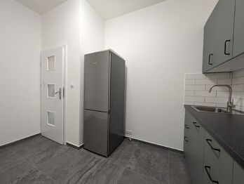 Pronájem bytu 2+1 v osobním vlastnictví 66 m², Praha 10 - Vršovice