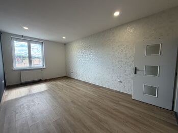 Pronájem bytu 2+1 v osobním vlastnictví 66 m², Praha 10 - Vršovice