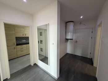 Pronájem bytu 2+1 v osobním vlastnictví 66 m², Praha 10 - Vršovice