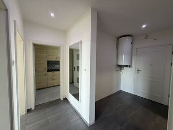 Pronájem bytu 2+1 v osobním vlastnictví 66 m², Praha 10 - Vršovice