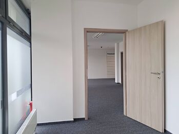 Pronájem obchodních prostor, Praha 4 - Modřany