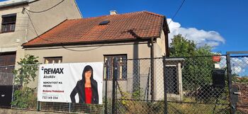 Pohled na dům z ulice - Prodej domu 75 m², Drahany
