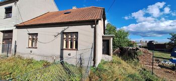 Pohled na dům z ulice - Prodej domu 75 m², Drahany