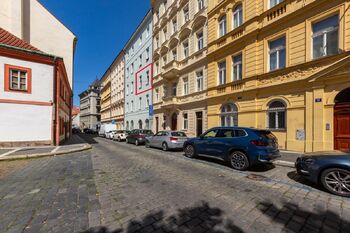 Prodej bytu 2+kk v osobním vlastnictví 55 m², Praha 1 - Nové Město