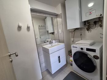 Pronájem bytu 3+kk v osobním vlastnictví 74 m², Brno