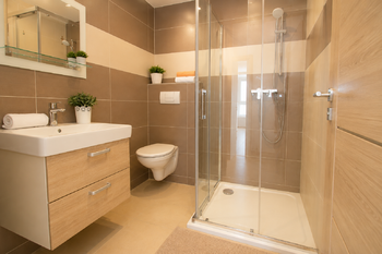Pronájem domu 170 m², Slaný