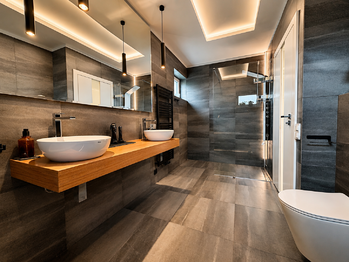 koupelna - Prodej domu 118 m², Krupka